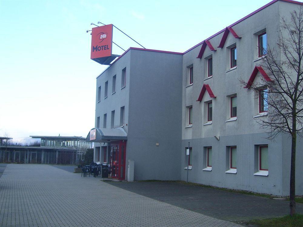 Motel 24H Kassel Eksteriør billede