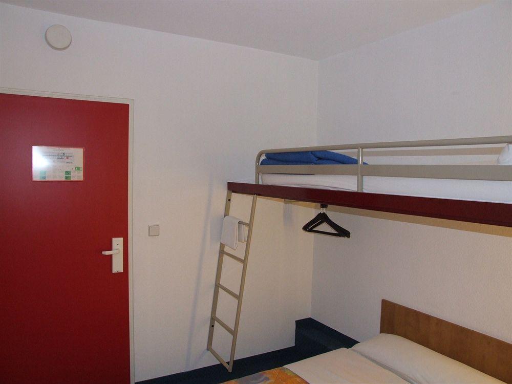 Motel 24H Kassel Eksteriør billede