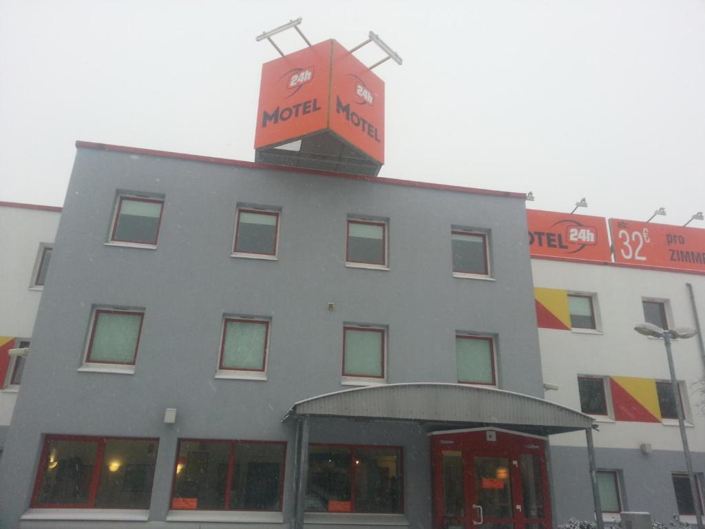Motel 24H Kassel Eksteriør billede