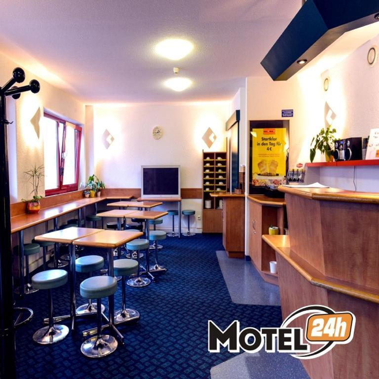 Motel 24H Kassel Eksteriør billede