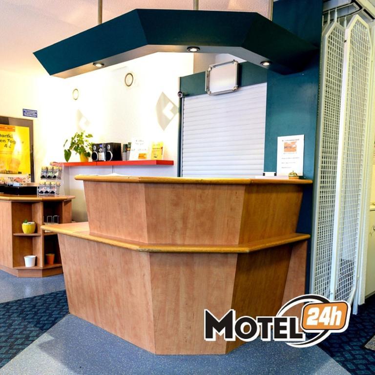 Motel 24H Kassel Eksteriør billede