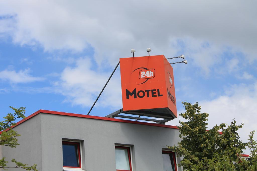 Motel 24H Kassel Eksteriør billede